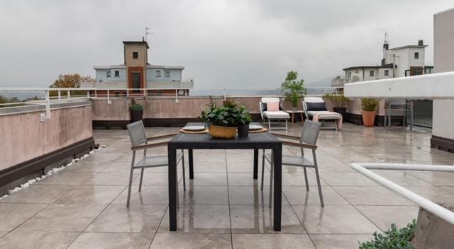Apartamento La Terrazza Castelletto sopra Ticino Exterior foto